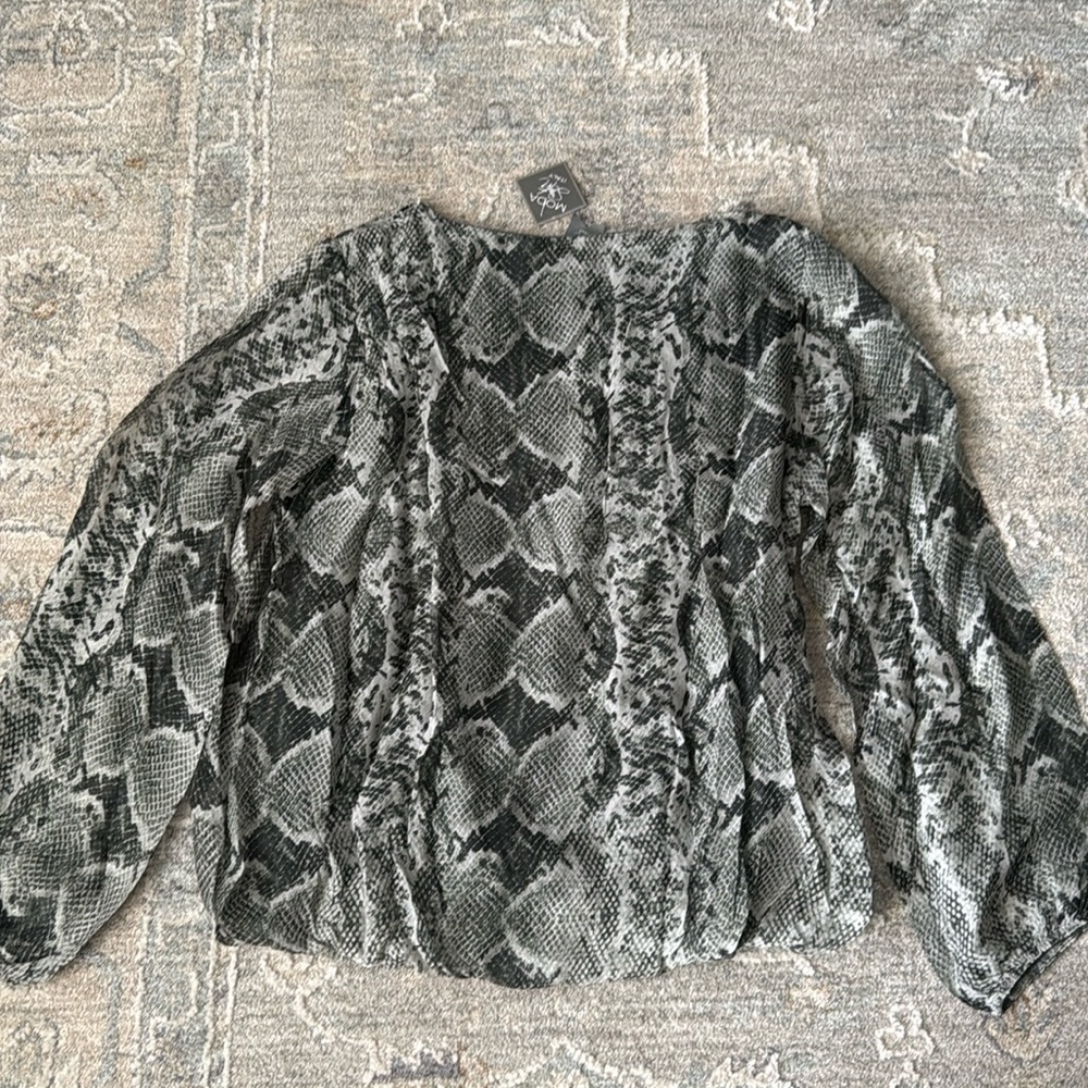 NWT Moda Seta Top - Picture 9 of 9